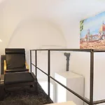 Firenze Rentals Suite Cavour